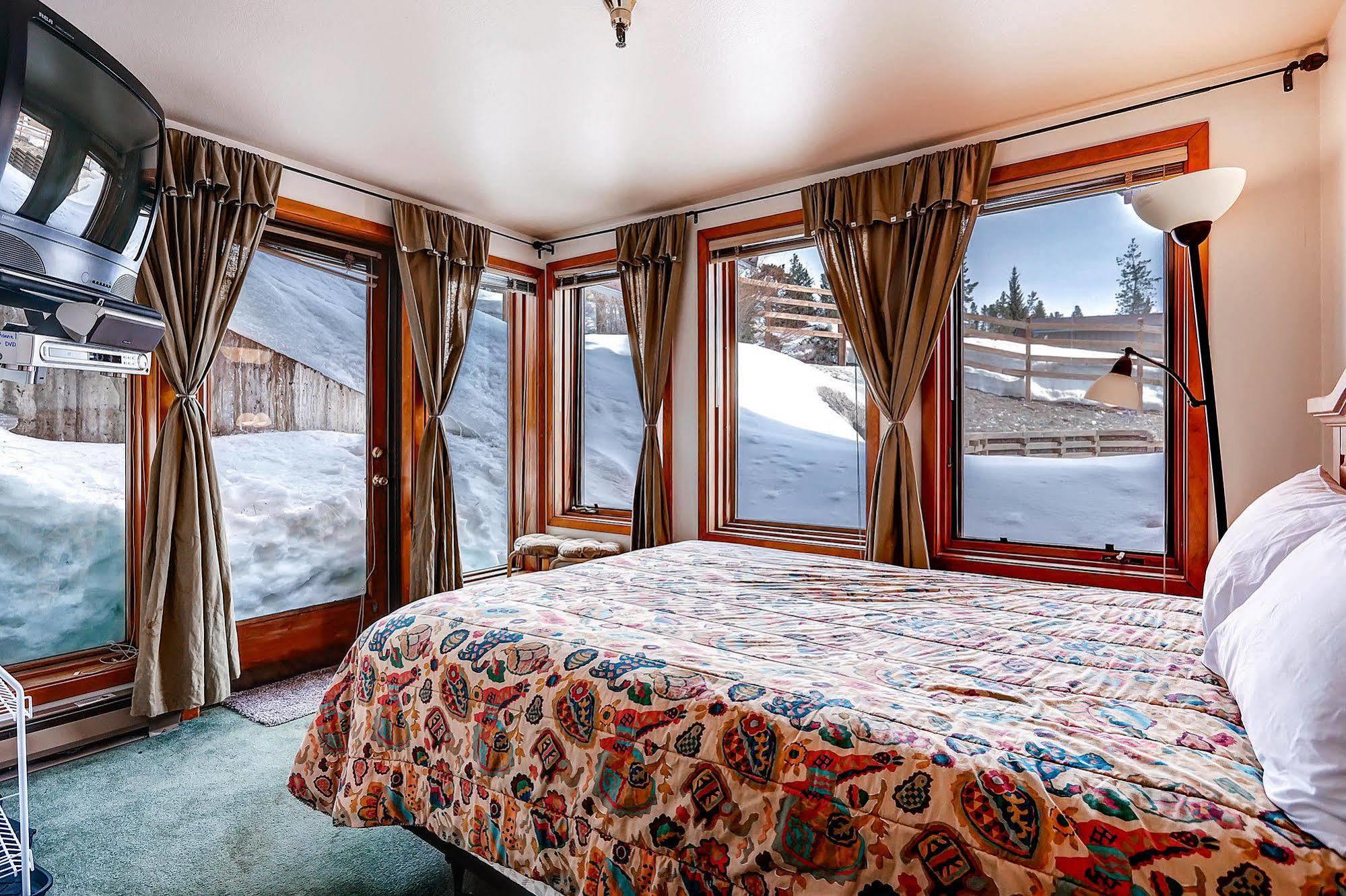 Tyra Lookout Condominiums By Ski Country Resorts Breckenridge Exterior photo