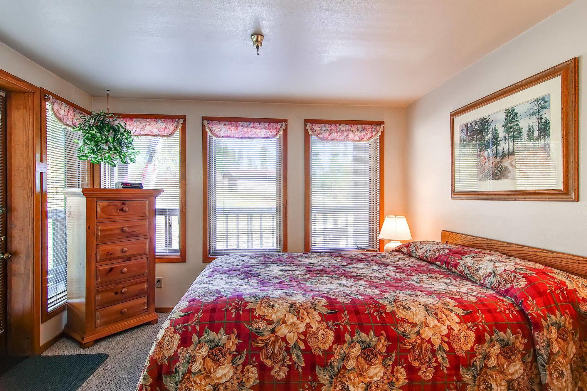 Tyra Lookout Condominiums By Ski Country Resorts Breckenridge Exterior photo
